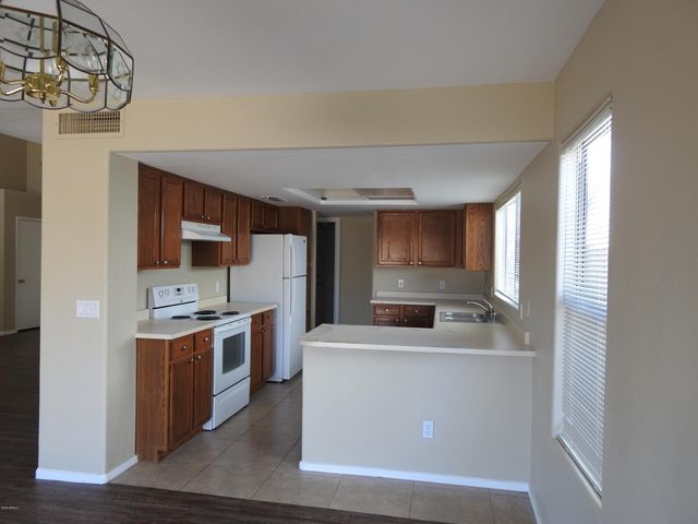 19003 N 39TH Way, Phoenix, AZ 85050
