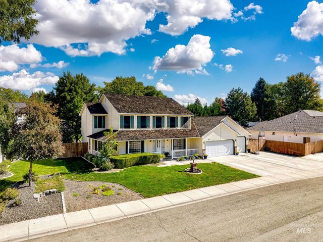 794 E Martinique Dr, Meridian, ID 83642