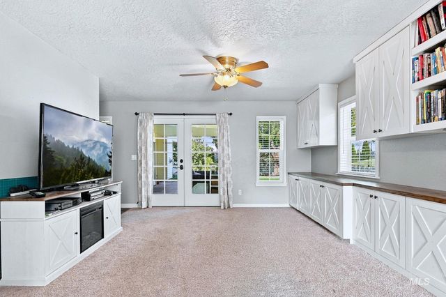 794 E Martinique Dr, Meridian, ID 83642