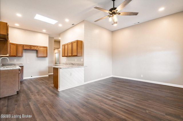 2919 Montgomery St, Louisville, KY 40212