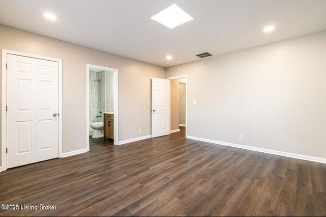 2919 Montgomery St, Louisville, KY 40212