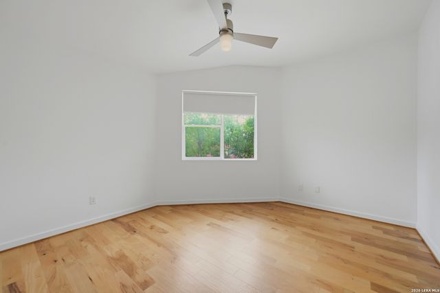 128 Marcia Pl Apt 202, San Antonio, TX 78209