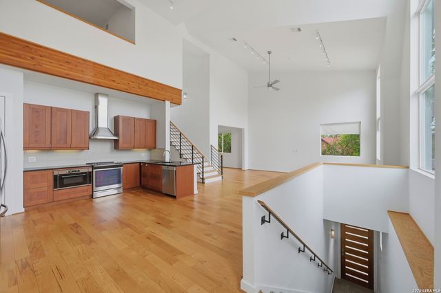 128 Marcia Pl Apt 202, San Antonio, TX 78209