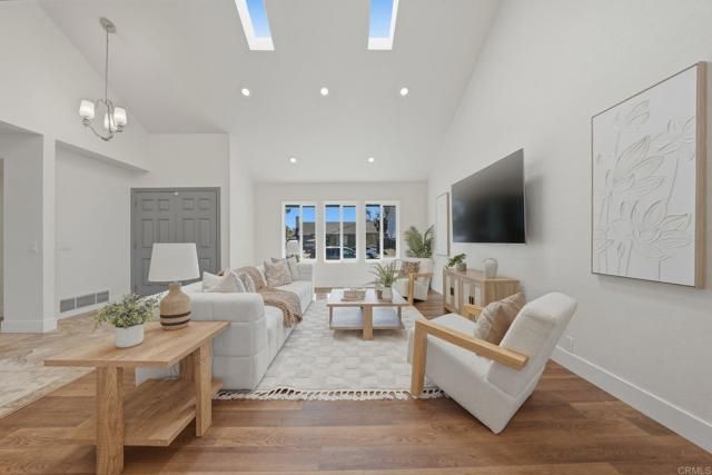 695 Calma Place, Chula Vista, CA 91910