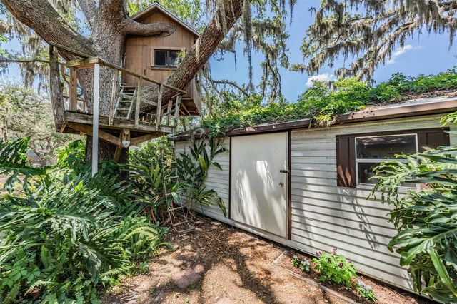 2522 E 149TH AVENUE, Lutz, FL 33559