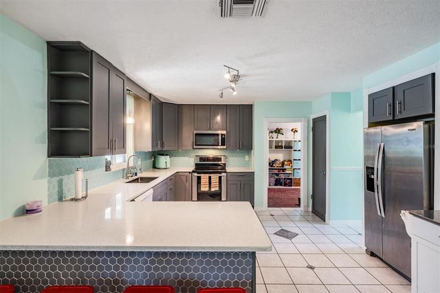 2522 E 149TH AVENUE, Lutz, FL 33559