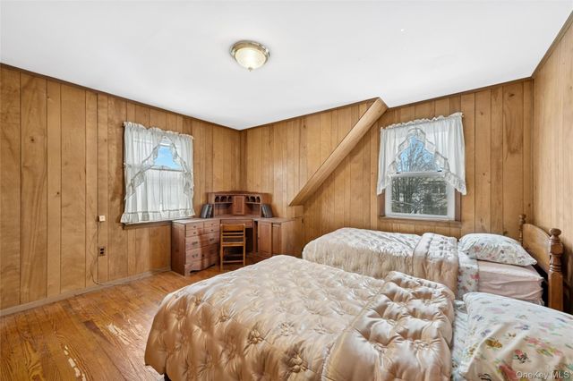 529 7th Avenue, New Hyde Park, NY 11040