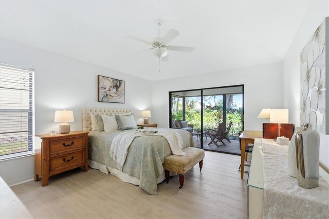 216 CARRIAGE HOUSE LANE 216, Nokomis, FL 34275