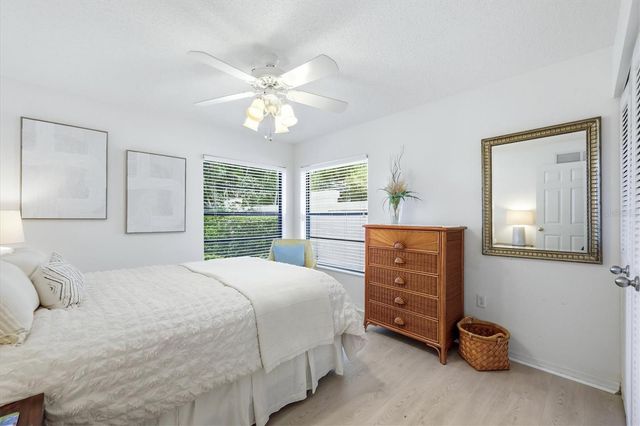 216 CARRIAGE HOUSE LANE 216, Nokomis, FL 34275