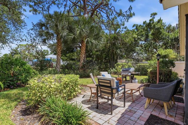 216 CARRIAGE HOUSE LANE 216, Nokomis, FL 34275