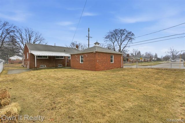 9101 Sioux, Redford, MI 48239