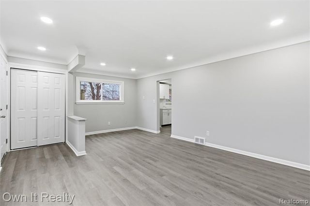 9101 Sioux, Redford, MI 48239