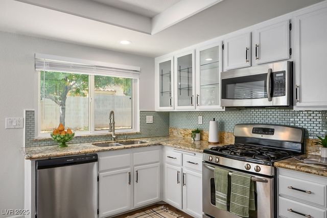 1360 Red Hollow Drive, North Las Vegas, NV 89031