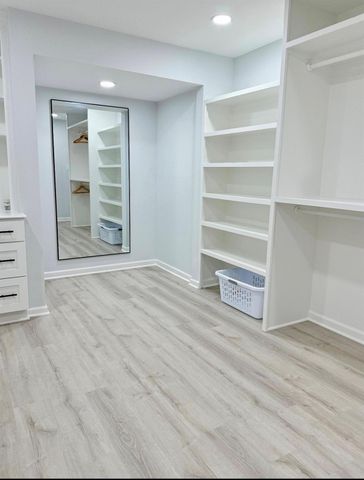 11402 Ash Creek Drive, Houston, TX 77043