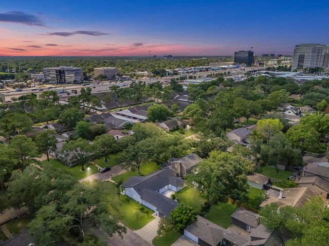 11402 Ash Creek Drive, Houston, TX 77043