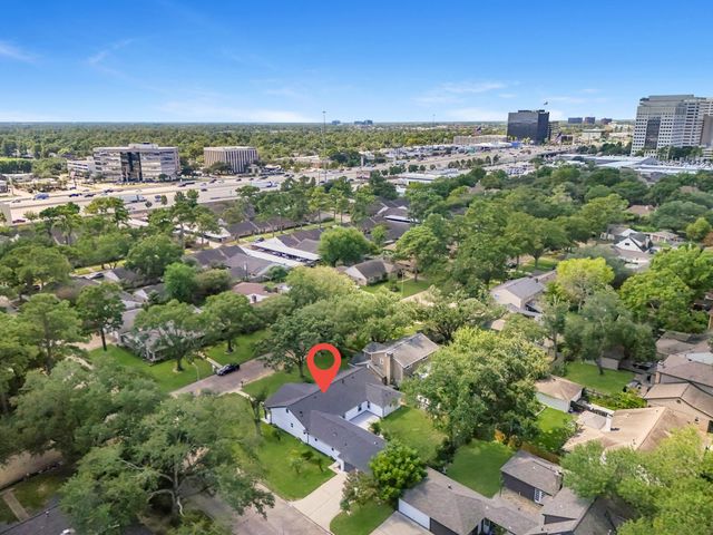 11402 Ash Creek Drive, Houston, TX 77043