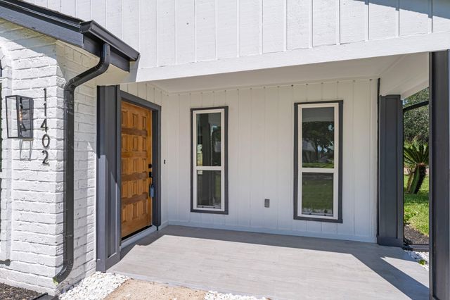 11402 Ash Creek Drive, Houston, TX 77043