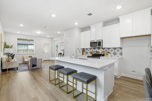 749 Whitman Street, New Braunfels, TX 78130