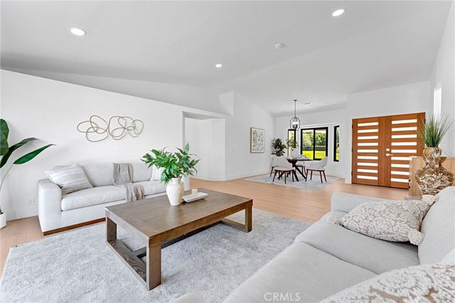 19414 Dry Gulch, Corona, CA 92881