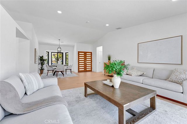 19414 Dry Gulch, Corona, CA 92881