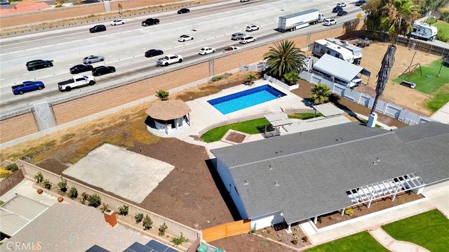 19414 Dry Gulch, Corona, CA 92881