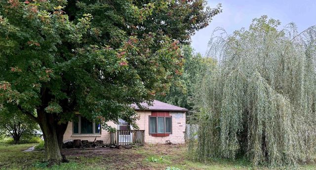 705 Burr Oak Avenue, Evansdale, IA 50707