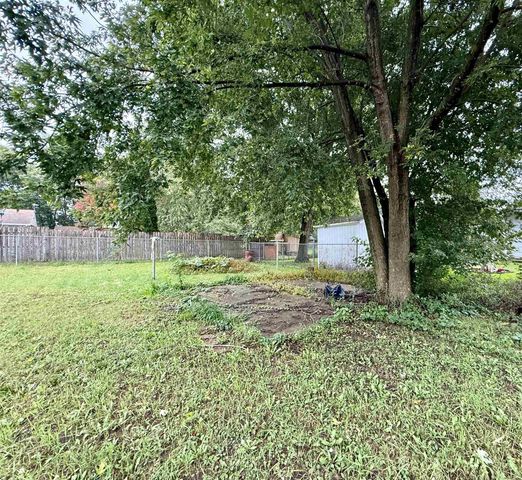 705 Burr Oak Avenue, Evansdale, IA 50707