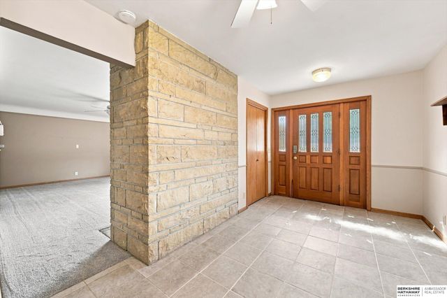 1515 N 90th Street, Omaha, NE 68114