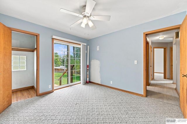 1515 N 90th Street, Omaha, NE 68114