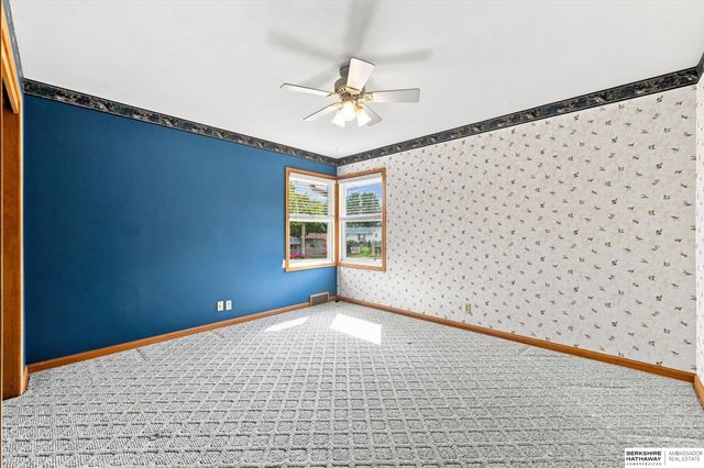1515 N 90th Street, Omaha, NE 68114