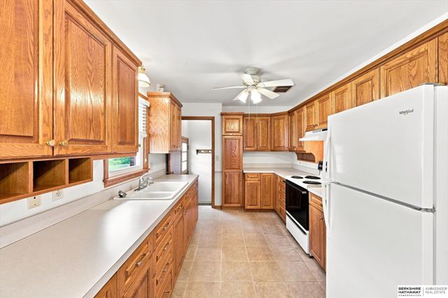 1515 N 90th Street, Omaha, NE 68114