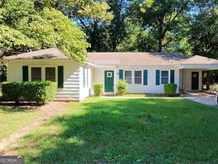 504 Oakview Square, Warner Robins, GA 31093
