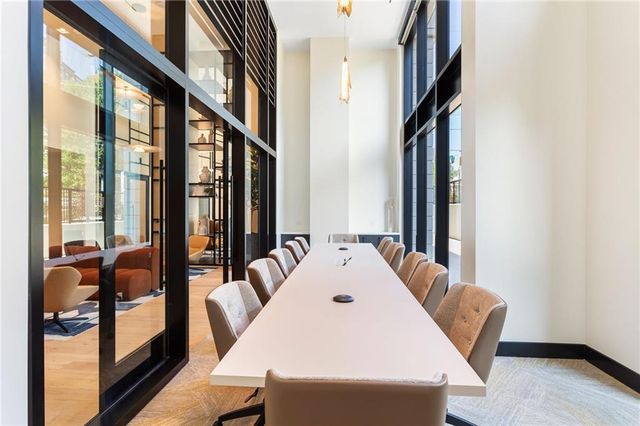 2425 Peachtree Road NE 1412, Atlanta, GA 30305