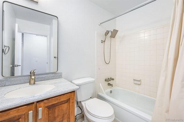 14975 E Radcliff Drive, Aurora, CO 80015