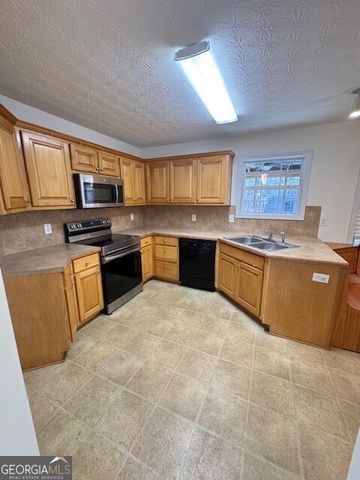 120 Lamar Lane, Covington, GA 30016