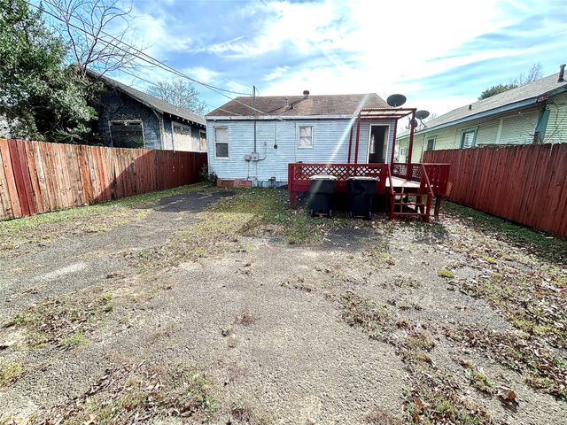 2824 W Caperton Street, Shreveport, LA 71109