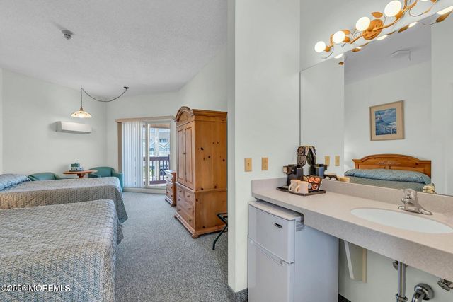 1008 Ocean Avenue, Point Pleasant, NJ 08742