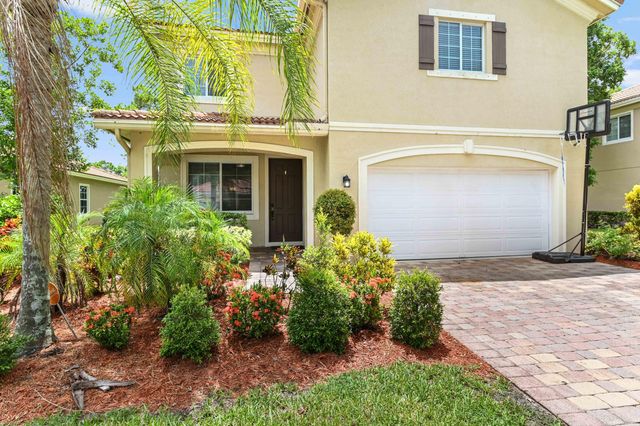 6819 Osage Circle, West Palm Beach, FL 33413
