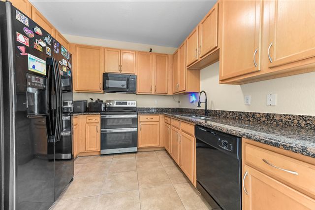 6819 Osage Circle, West Palm Beach, FL 33413