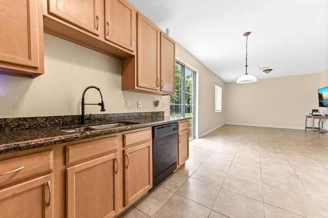 6819 Osage Circle, West Palm Beach, FL 33413