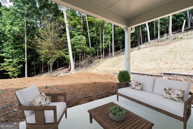 302 Cloisters Court, Waleska, GA 30183