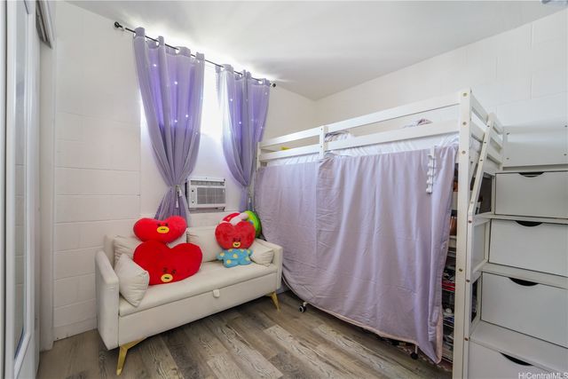 98-1042 Moanalua Road 2-301, Aiea, HI 96701