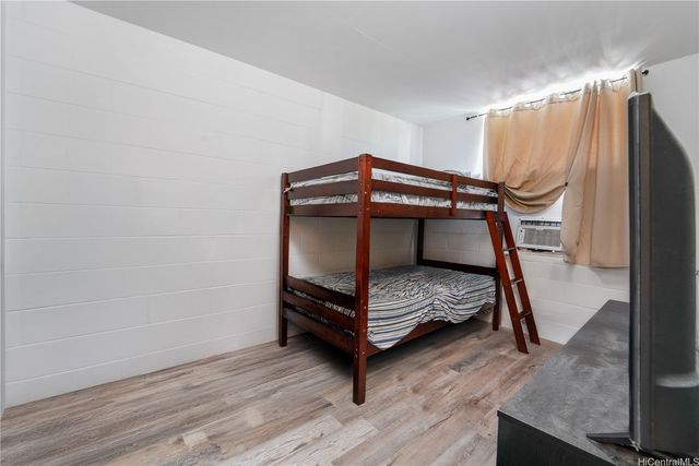 98-1042 Moanalua Road 2-301, Aiea, HI 96701