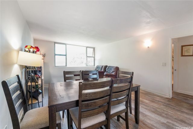 98-1042 Moanalua Road 2-301, Aiea, HI 96701