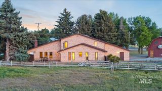1872 E 1750 S, Gooding, ID 83330