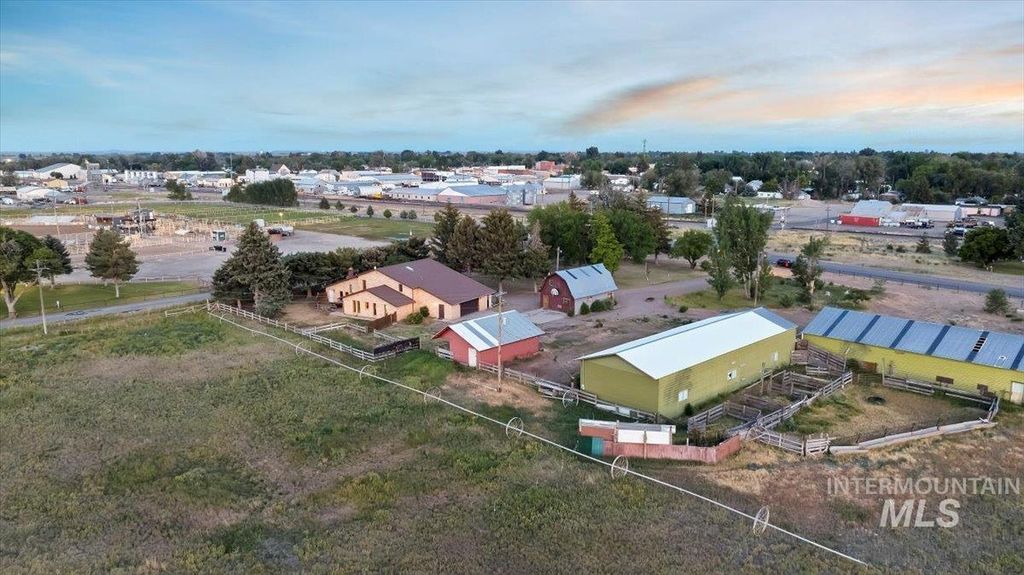 1872 E 1750 S, Gooding, ID 83330 photo 10