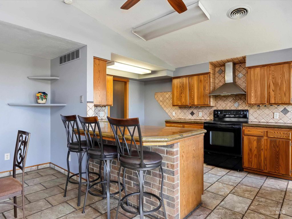 1872 E 1750 S, Gooding, ID 83330 photo 25