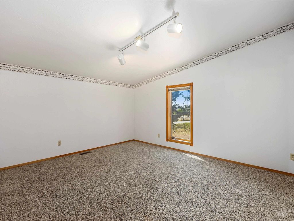 1872 E 1750 S, Gooding, ID 83330 photo 32