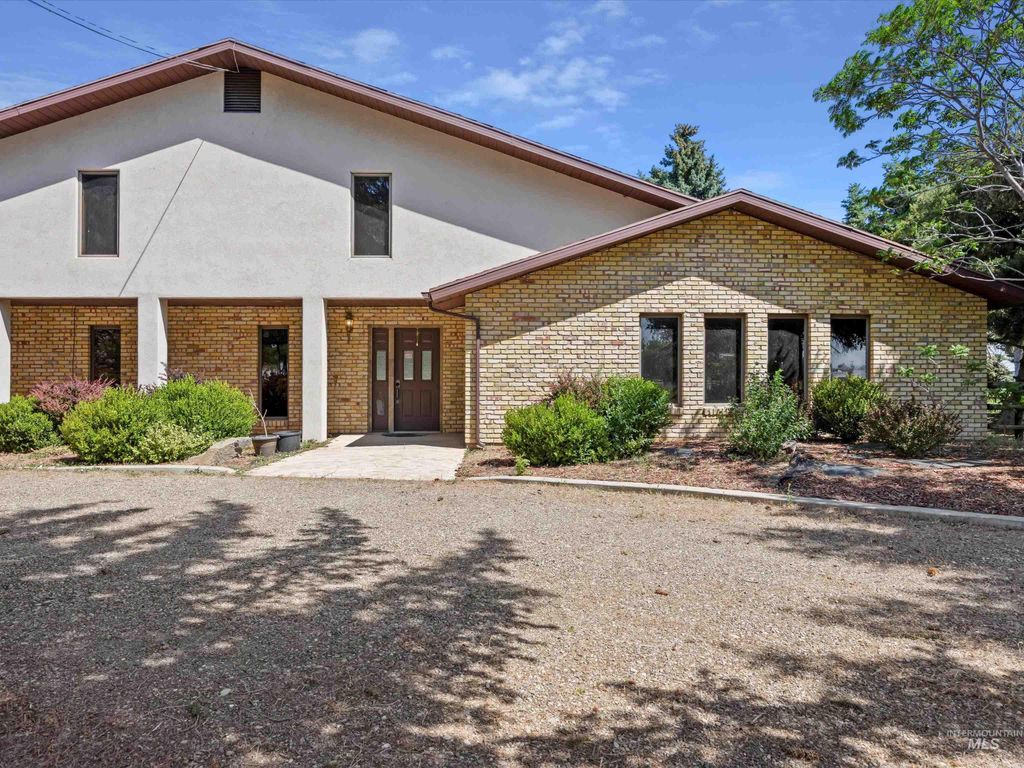 1872 E 1750 S, Gooding, ID 83330 photo 5