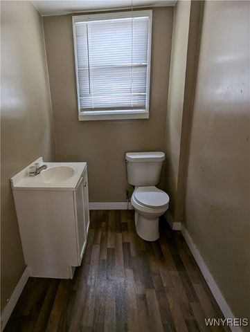 1706 Niagara Street, Niagara Falls, NY 14303